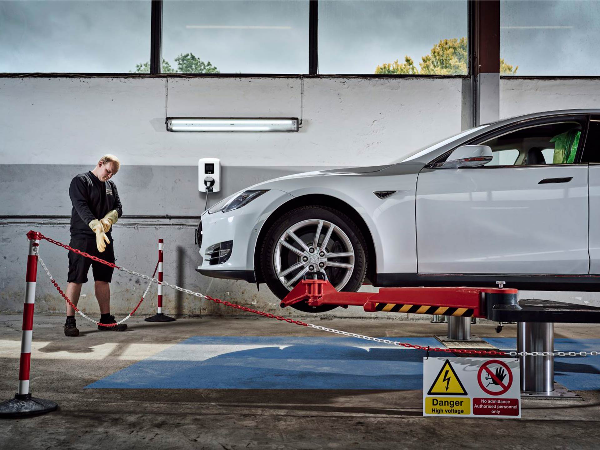 En lokal automekaniker i Hvidovre.